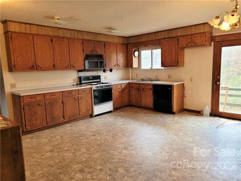 941 Engineer Rd, Bostic, NC 28018 photo 6