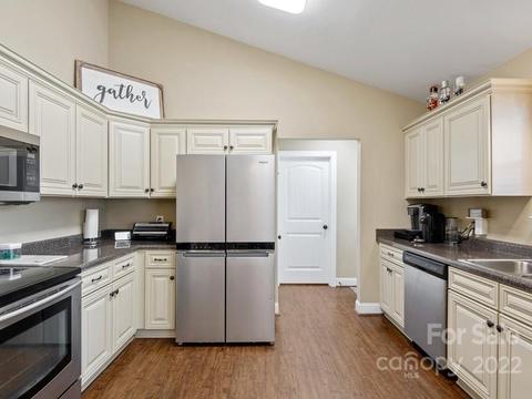 5075 Sedgefield Dr, Lancaster, SC 29720 photo 8