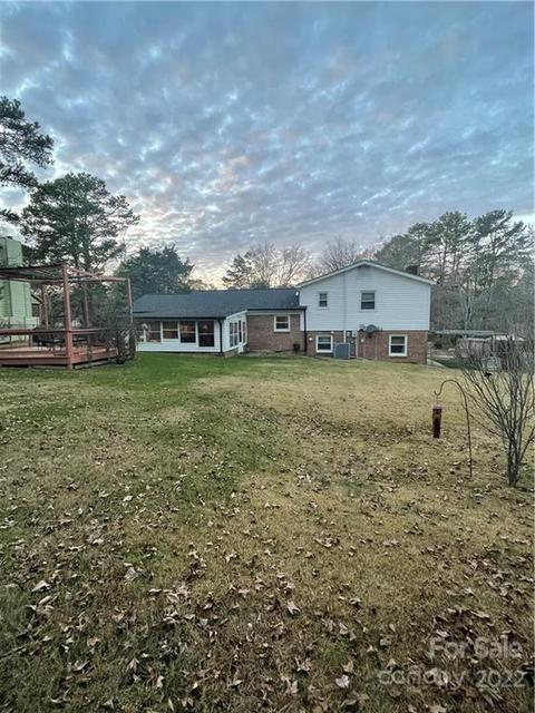 2308 Applegate Dr, Concord, NC 28027 photo 2