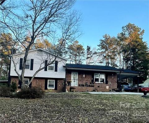 2308 Applegate Dr, Concord, NC 28027 photo 1