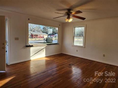 291 Forest Rd, Cheraw, SC 29520 photo 3