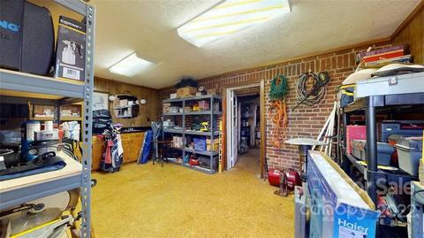 86 Walnut St, Marion, NC 28752 photo 37