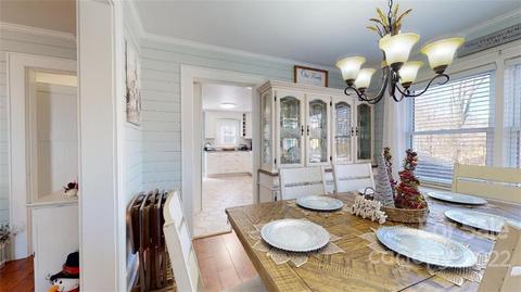 86 Walnut St, Marion, NC 28752 photo 9