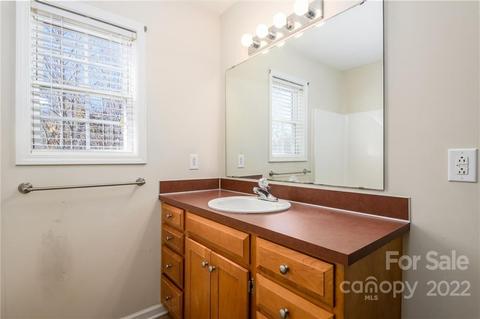 4847 Sandstone Dr, Conover, NC 28613 photo 17