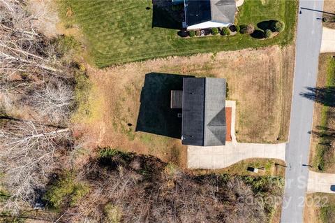 4847 Sandstone Dr, Conover, NC 28613 photo 32