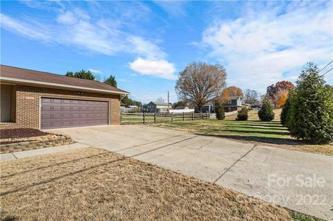 5660 Wright Rd, Kannapolis, NC 28081 photo 3