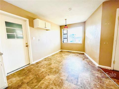 906 15th St NW, Conover, NC 28613 photo 22