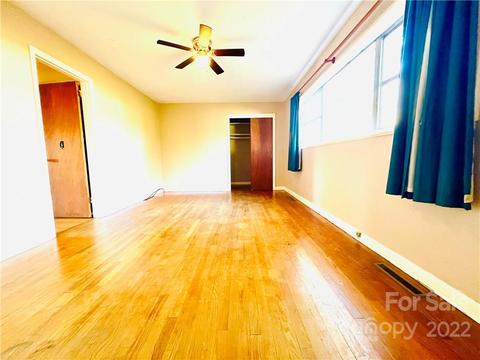 906 15th St NW, Conover, NC 28613 photo 27