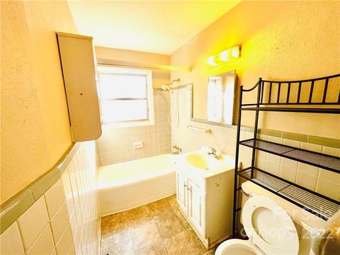 906 15th St NW, Conover, NC 28613 photo 23
