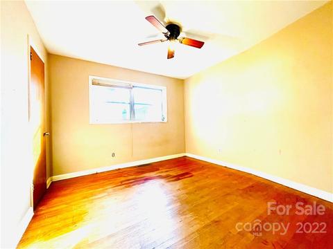 906 15th St NW, Conover, NC 28613 photo 30