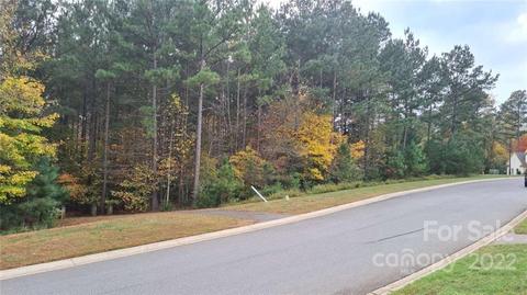 4005 Deer Park Ln, Belmont, NC 28012