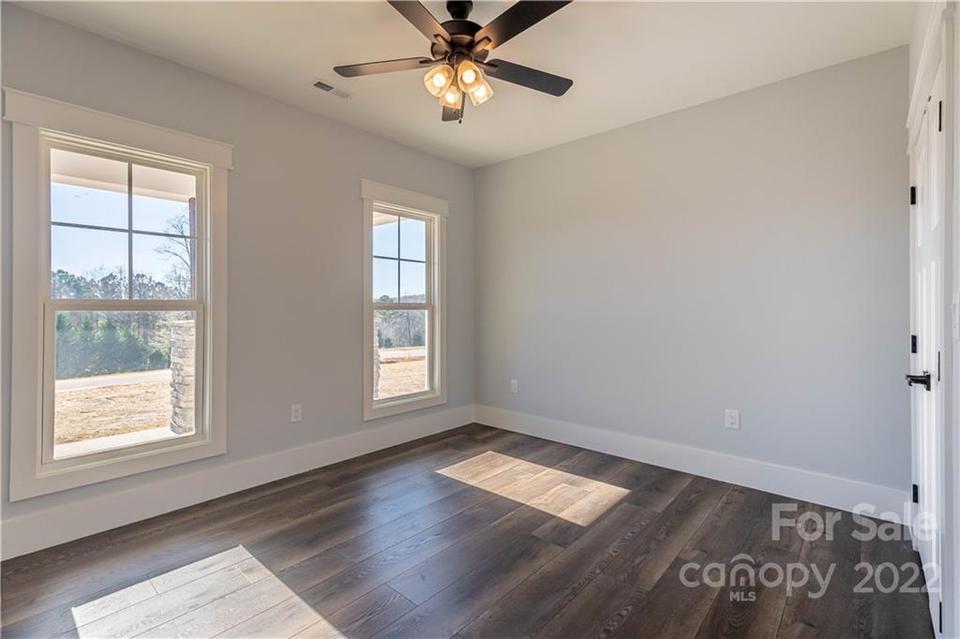  4555 Bristol Dr, Morganton, NC 28655 photo 18