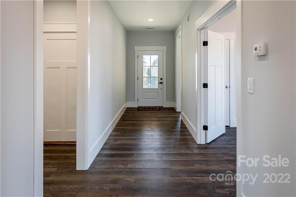  4555 Bristol Dr, Morganton, NC 28655 photo 4