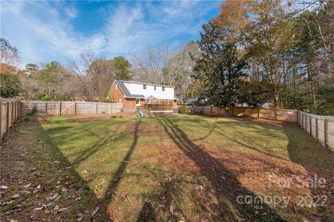 1025 Meadow Dr E, Lancaster, SC 29720 photo 24
