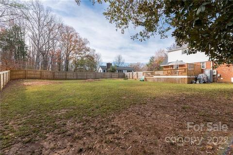 1025 Meadow Dr E, Lancaster, SC 29720 photo 25