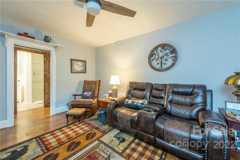79 Fortner Dr, Spruce Pine, NC 28777 photo 7