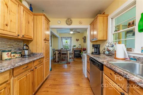79 Fortner Dr, Spruce Pine, NC 28777 photo 16