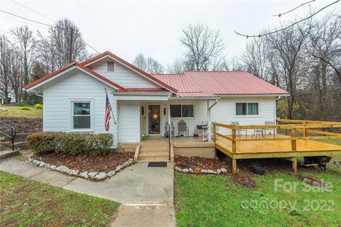 79 Fortner Dr, Spruce Pine, NC 28777 photo 1