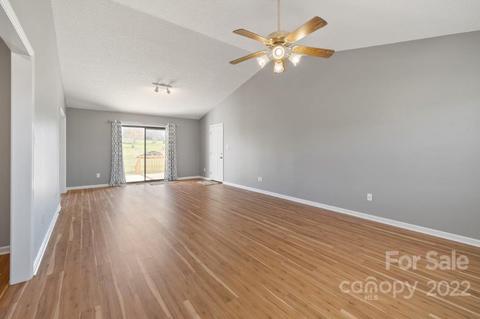 3874 Herman Sipe Rd, Conover, NC 28613 photo 4