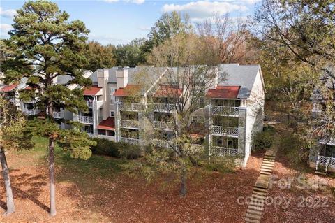 20105 Henderson Rd #E, Cornelius, NC 28031 photo 2