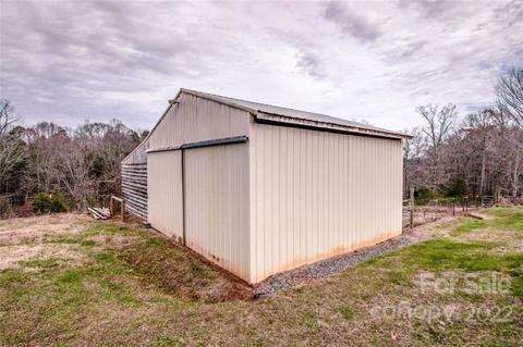 4908 Rifle Range Rd, Conover, NC 28613 photo 39