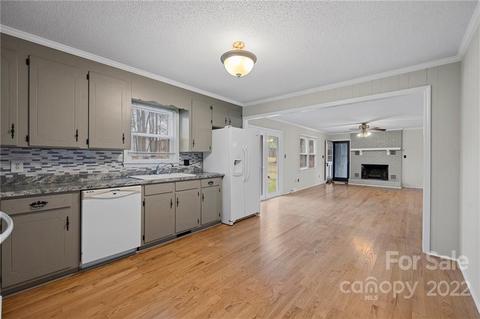 2765 Pineview Dr, Lancaster, SC 29720 photo 12