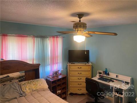 408 Hackberry Dr, Gaffney, SC 29340 photo 17