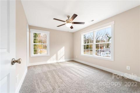 219 8th Avenue Dr, Hickory, NC 28602 photo 17