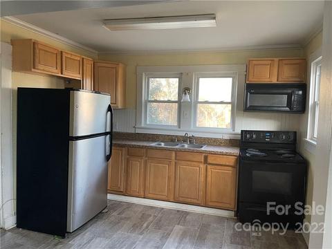 628 E Lafayette St, Salisbury, NC 28144 photo 2