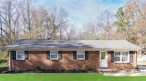 19307 Smithville Ln, Cornelius, NC 28031