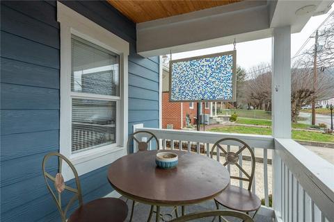 285 Walnut Ave, Spruce Pine, NC 28777 photo 2