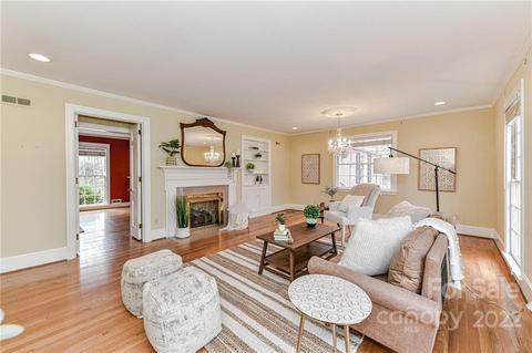 913 Forest Dr, Lancaster, SC 29720 photo 6