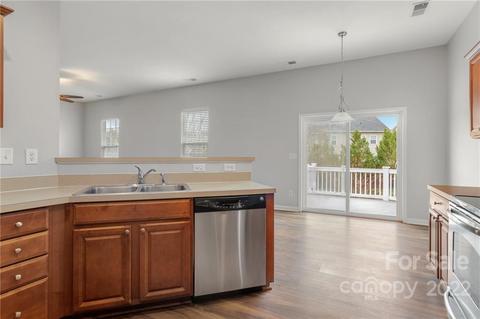272 Lorraine Rd, Fort Mill, SC 29708 photo 17