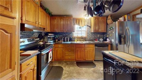 79 Mopar Ln, Clyde, NC 28721 photo 9