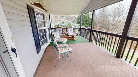 79 Mopar Ln, Clyde, NC 28721 photo 4