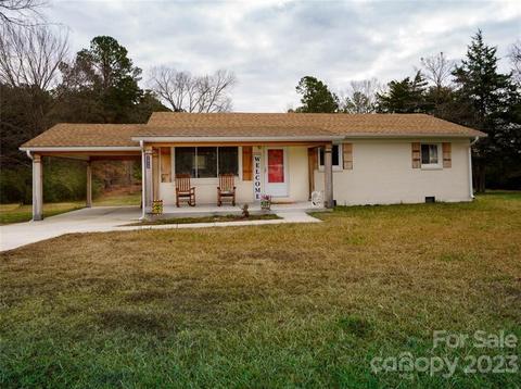 1413 S Potter Rd, Lancaster, SC 29720 photo 2