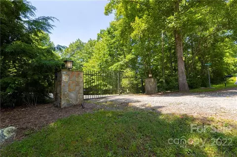 16 Highway 17 #16,17, Spruce Pine, NC 28777