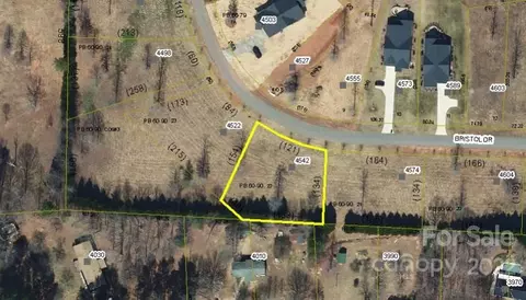 4542 Bristol 22 Dr #22, Morganton, NC 28655