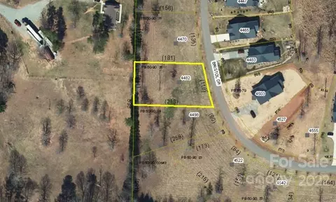 4482 Bristol 25 Dr #25, Morganton, NC 28655