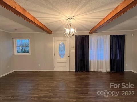 481 Aster Ave, Lancaster, SC 29720 photo 2