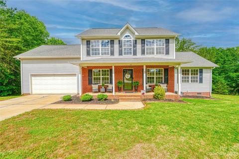 141 Blue Sky Cir, Shelby, NC 28152