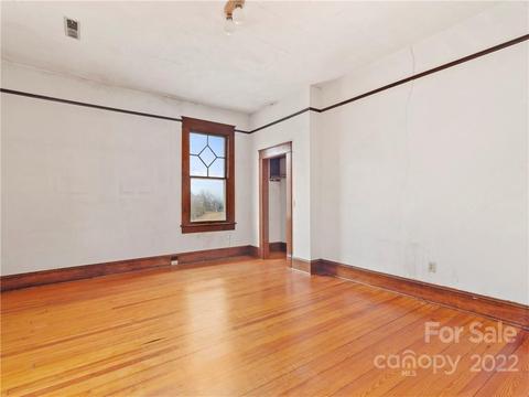 5593 Old Clyde Rd, Clyde, NC 28721 photo 29