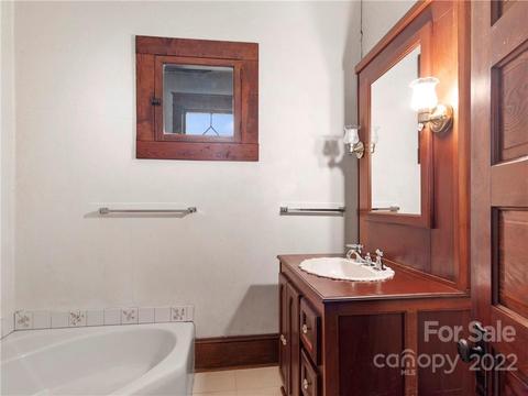 5593 Old Clyde Rd, Clyde, NC 28721 photo 25