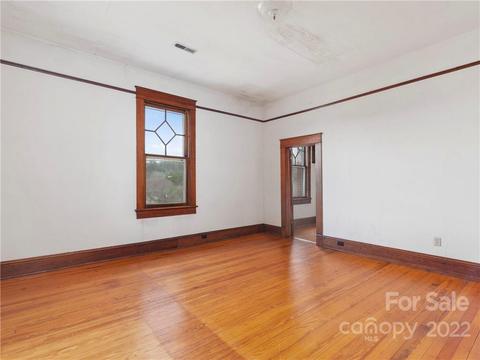 5593 Old Clyde Rd, Clyde, NC 28721 photo 23
