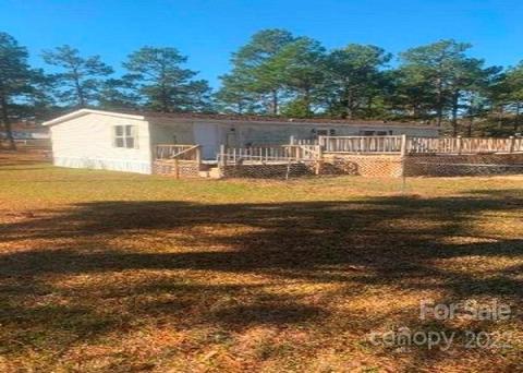 142 Driggers Dr, Hamlet, NC 28345 photo 4