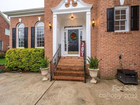 17015 Winged Thistle Ct, Davidson, NC 28036 photo 2