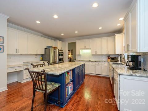17015 Winged Thistle Ct, Davidson, NC 28036 photo 12