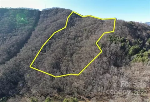 99999 Sweet Creek Rd, Bakersville, NC 28705