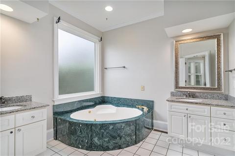 7610 Dunsmuir Ct, Cornelius, NC 28031 photo 16