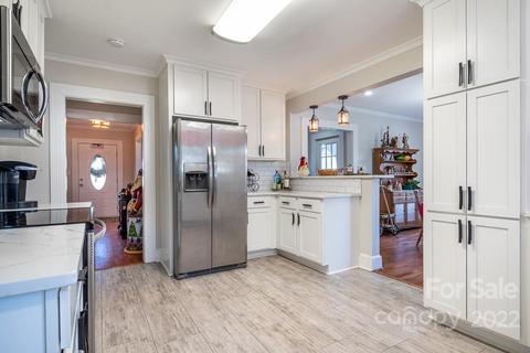 4846 County Home Rd, Conover, NC 28613 photo 10